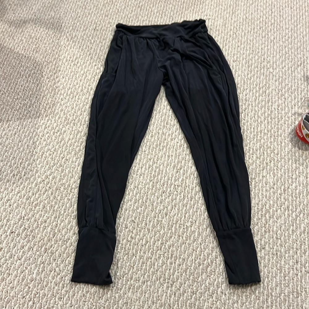 Zyia Gini pants small